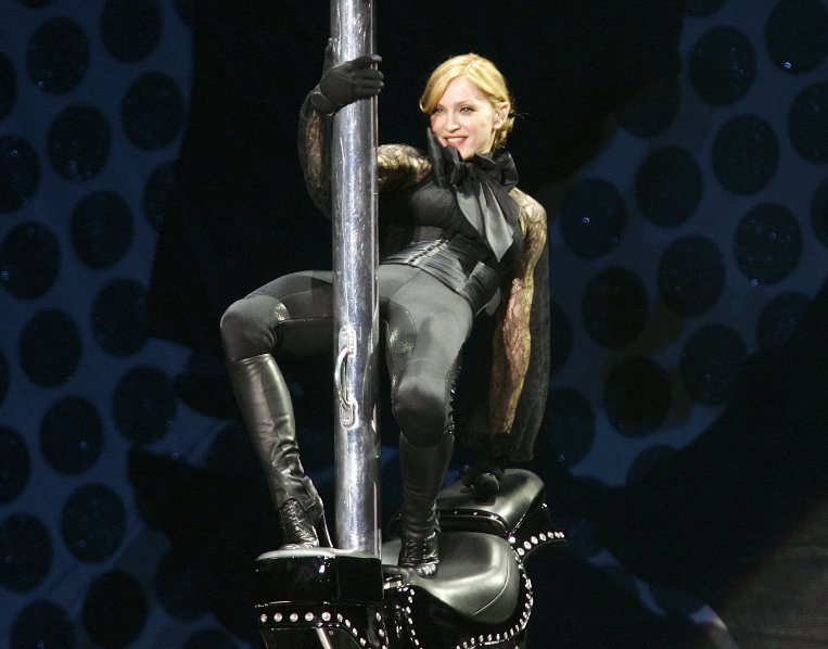 Мадона (Madonna)