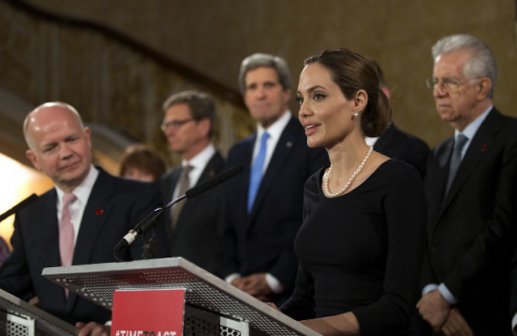 Анджелина Джоли: Да спрем сексуалното насилие