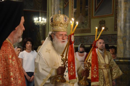 Патриарх Неофит отсужи молебен за социален мир и единение българският народ в Русе