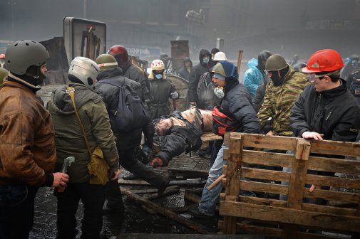 Хаос цари в Киев (18+)