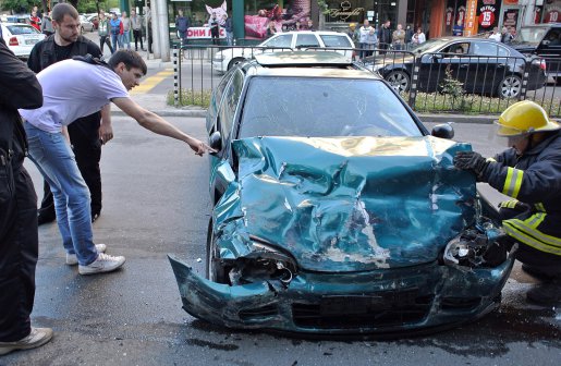 Пътничка в такси загина при тежка катастрофа в Хасково