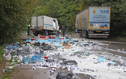 Водач на камион загина при тежка катастрофа край Велико Търново