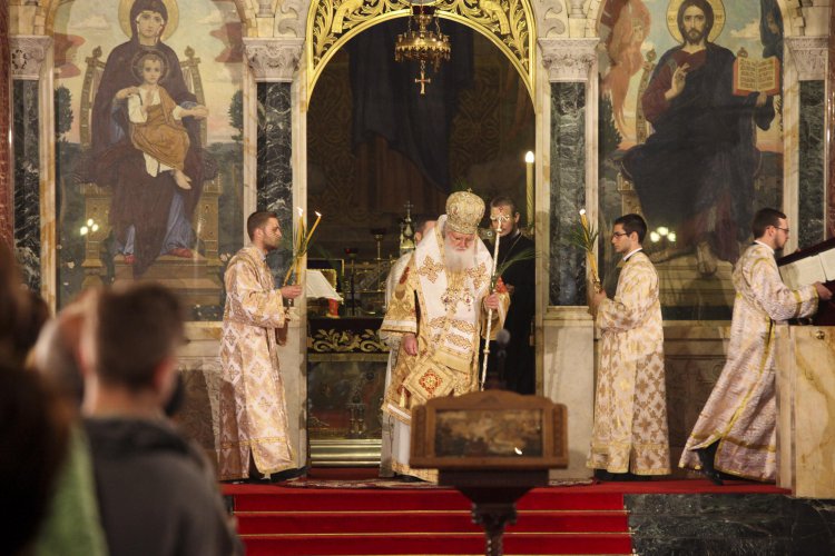 Патриарх Неофит отслужи празнична Света литургия за Цветница