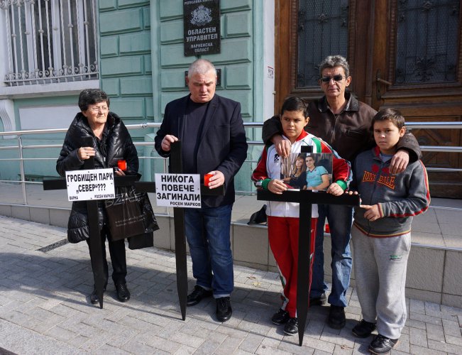 Росен Марков протестира за кръгово движение против катастрофи с жертви