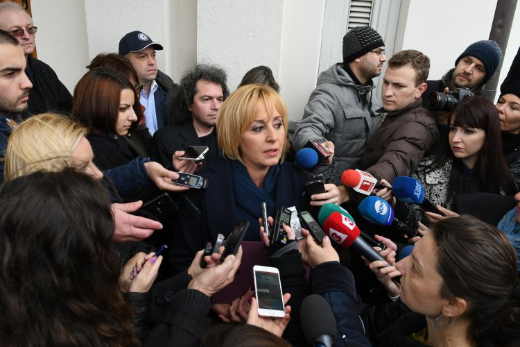 Мая Манолова внесе законопроект за 100% мажоритарни избори в два тура