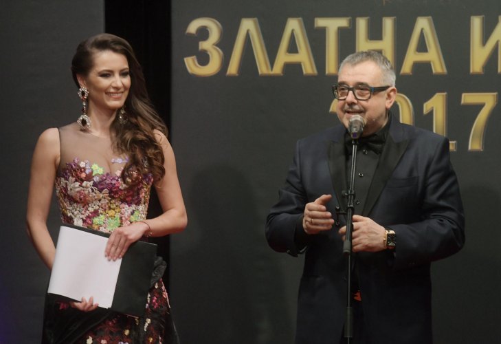 Мариела Гемишева грабна приза „Златна игла” 2017