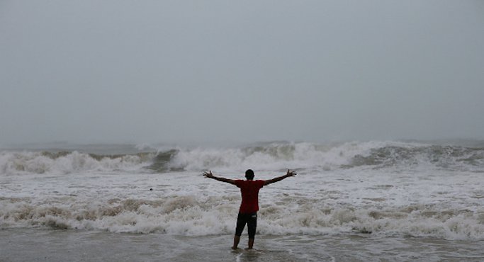Ураганът "Ирма" сее разруха в Карибския регион и САЩ
