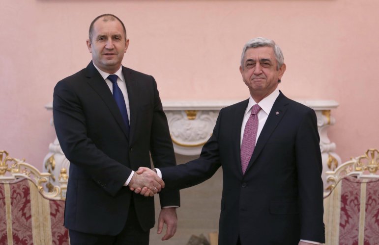 Президентът Радев се срещна с арменския си колега