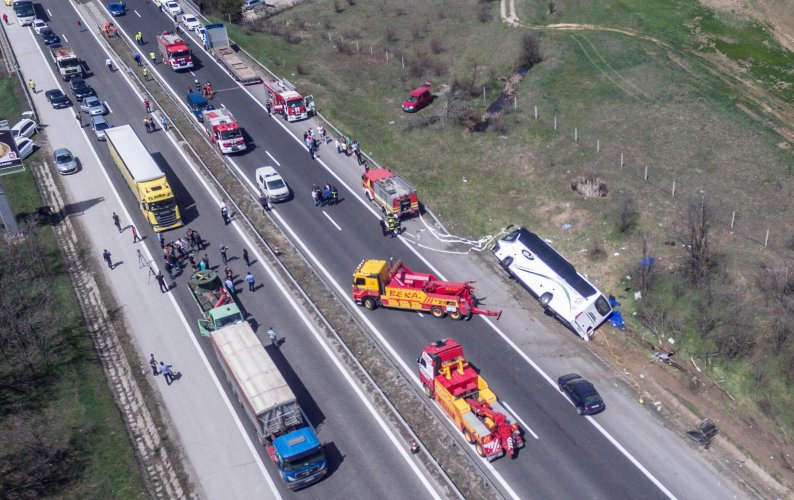Тежка катастрофа с автобус на магистрала "Тракия"