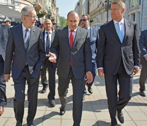 Трима президенти на неформална среща в Русе