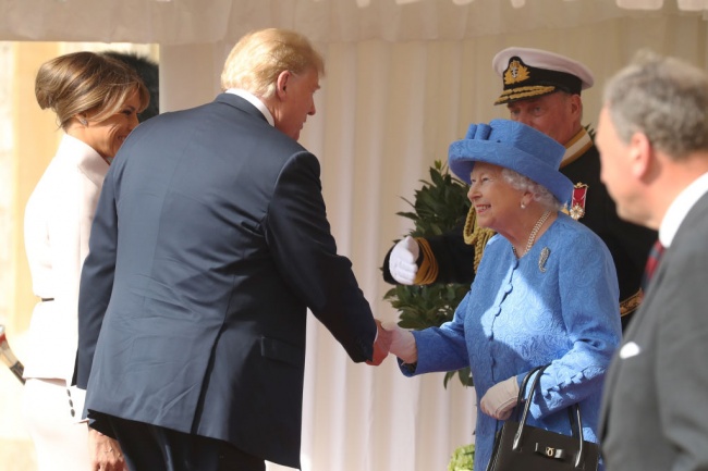 Тръмп се срещна с Елизабет Втора в Уиндзорския замък