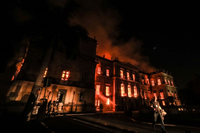 Изгоря Националният музей на Бразилия 