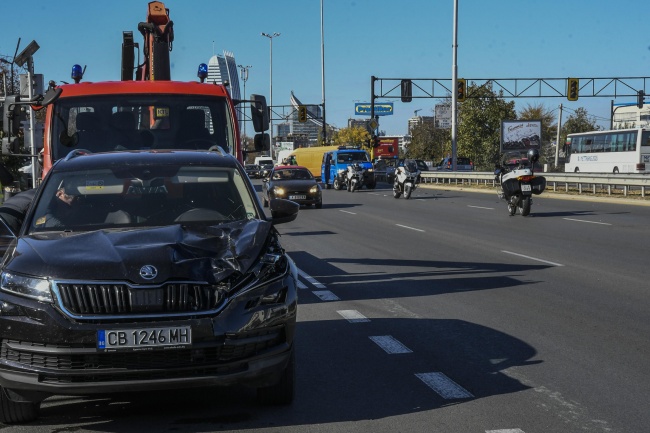  Тежък инцидент на бул. „Цариградско шосе“: Кола помете и уби мъж