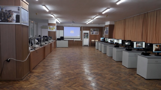 Съвременна лаборатория за обучение на експерти по криминалистика и тренировъчен център