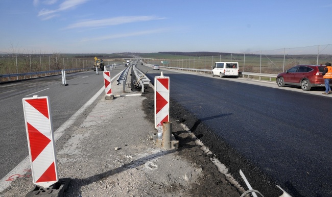 Ремонтират отново участъка Димитровград – Оризово от магистрала 