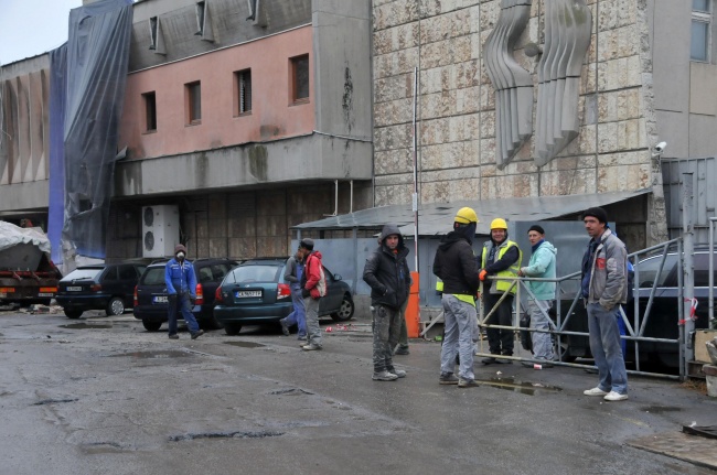 Авария в електрическо табло предизвика пожар в бургаски хотел
