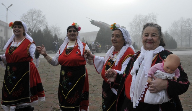 Читалища честваха Бабинден в хасковското село Узунджово