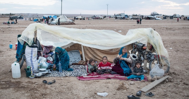 Бежанци задръстиха йорданско-сирийската граница