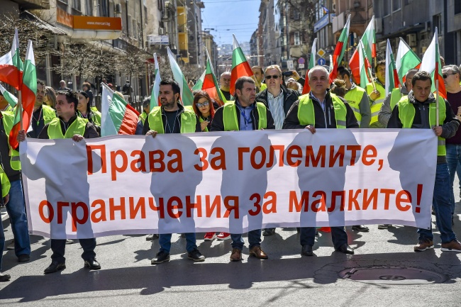 Превозвачи се събраха на протест срещу пакет "Мобилност"
