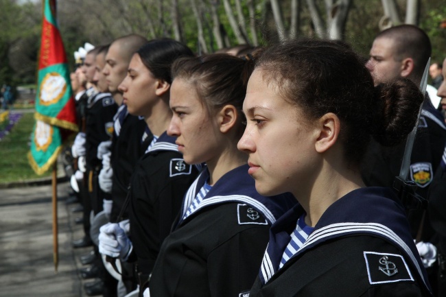  Варна се поклони пред героите от Априлското въстание