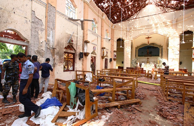 Кървави атентати в Шри Ланка навръх Великден