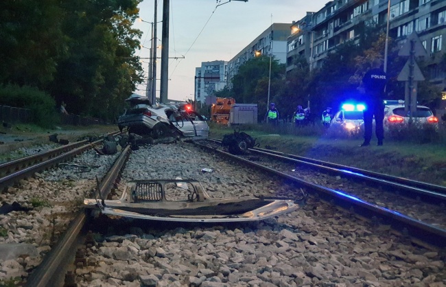 Млада жена издъхна след тежка катастрофа в София