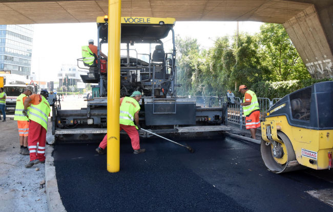 Фандъкова инспектира ремонта на столичното Искърско шосе