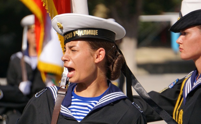 Курсанти от Военноморското училище във Варна положиха военна клетва