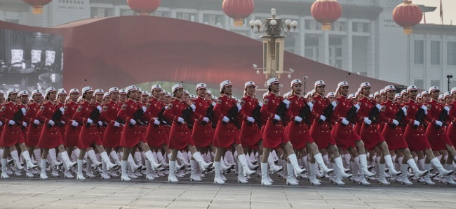 Китай отбеляза 70 години от създаването си