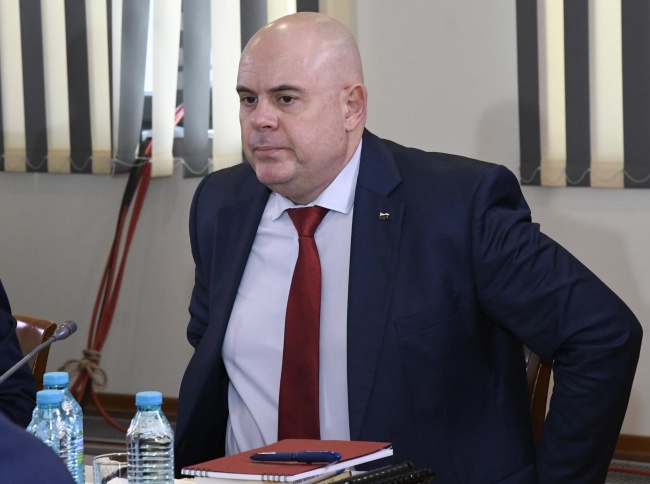 ВСС изслушва единствения кандидат за главен прокурор Иван Гешев