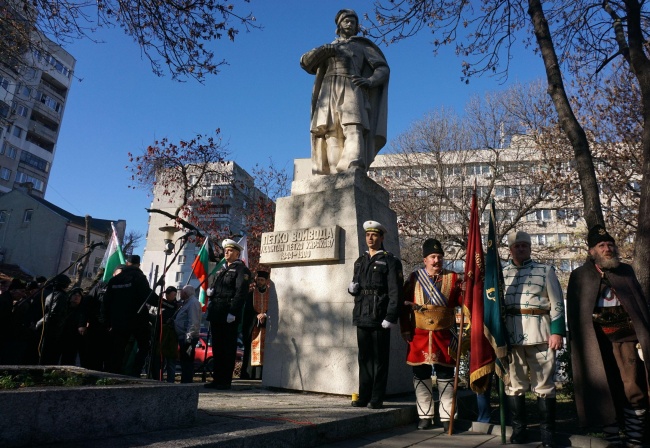Варненци честват 175 години от рождението на Капитан Петко Войвода