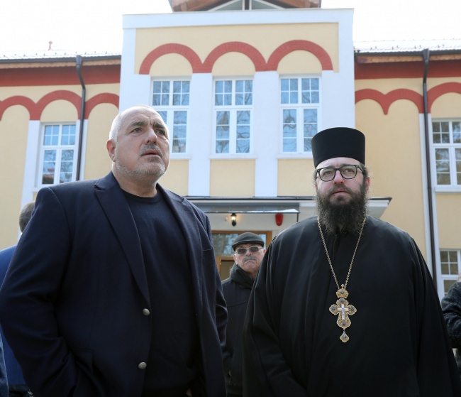 Бойко Борисов посети ремонтираната Софийска семинария