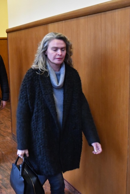 Съдът гледа мярката на жената на Васил Божков