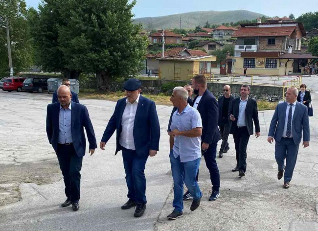 Главният прокурор Иван Гешев посети днес гр. Пещера и селата Капитан Димитриево и Радилово