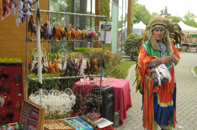 70 занаятчии и био производители на Базар за ръчно творчество в Бургас