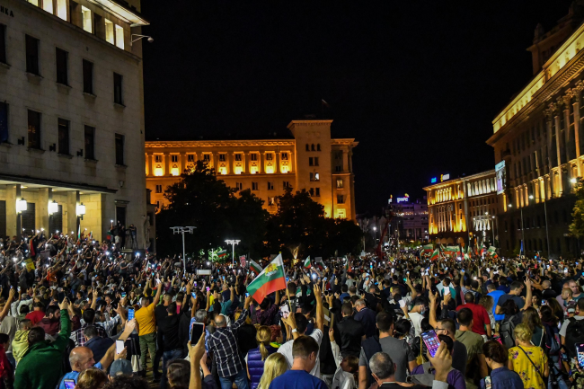 Граждани от цяла България се събраха в София за 'Велико народно въстание 3'