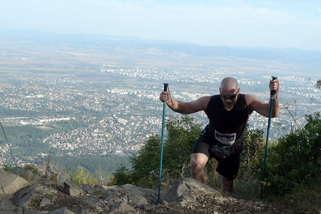 Скоростно изкачване до Копитото в памет на Боян Петров