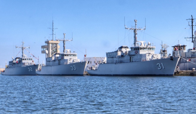 Министърът на отбраната дойде на кръщаването на новите бойни кораби на флота