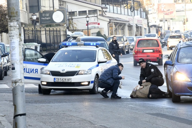 Блъснаха жена в близост до пешеходна пътека в Бояна