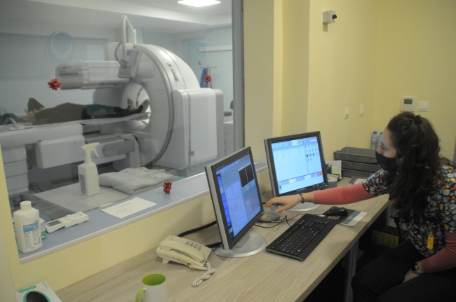 ПЕТ-скенерът в бургаската онкология вече работиа