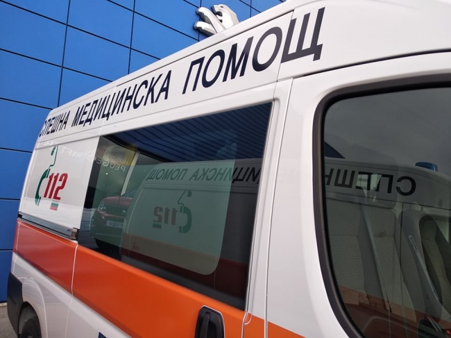 Центровете за спешна медицинска помощ в страната получават нови оборудвани линейки