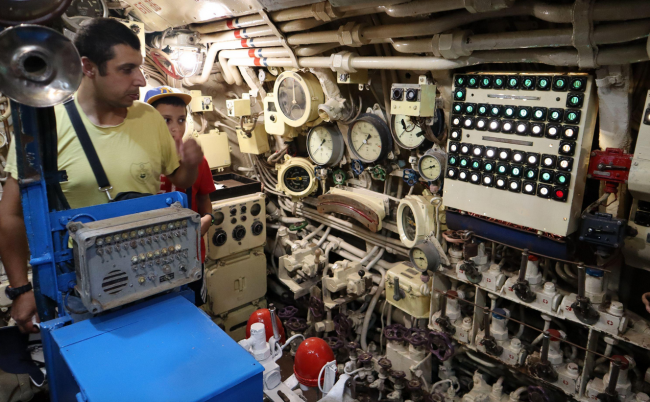 Подводница "Слава" отново приема посетители