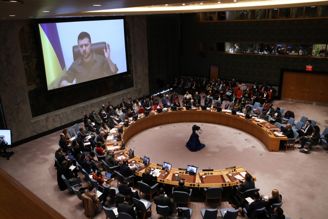 Пред Съвета за сигурност на ООН Зеленски призова Русия да бъде държана за отговорна за военните престъпления в Украйна