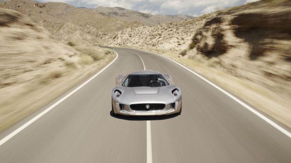 Jaguar пуска хибрид за 1 млн. евро