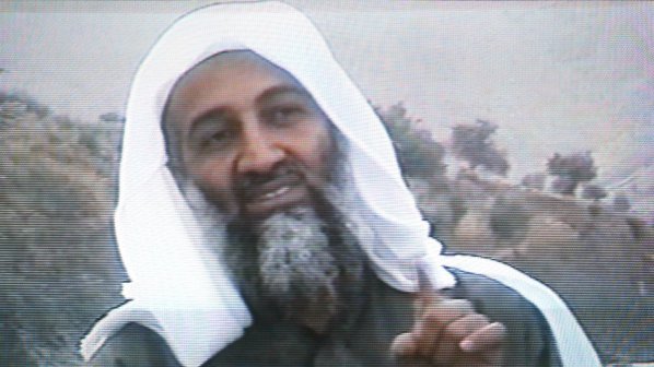 Пентагонът пусна домашните видеоклипове на Осама