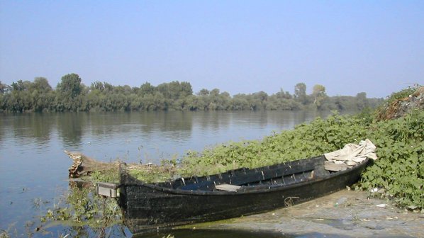 Тялото на българин открито в река Сена