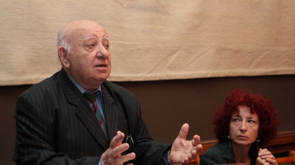 Георги Мишев с награда за цялостно творчество