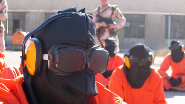 Терорист от Ал Кайда се самоуби в Гуантанамо