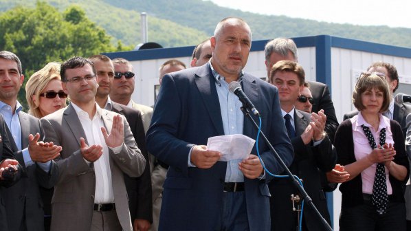 Бойко Борисов събира българските медии в Хага