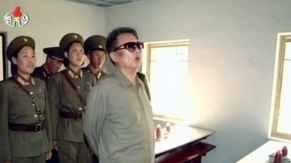 Южнокорейски военни се заклели пред Ким Чен Ир